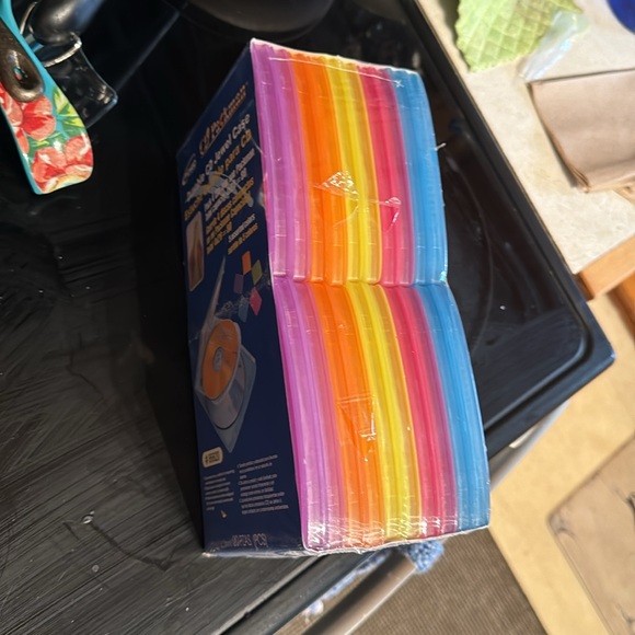 CD Jewel Case, Holds 4 CD/DVD per Case!🔥 Extra Durable! Multicolor💎20 Pack(80) - Picture 3 of 8